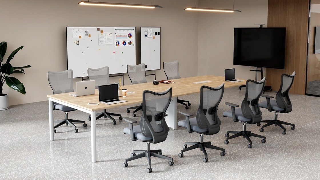 Adjustable Mesh Office Chair for Adults 645*695*1010-1110mm Comfortable Swivel Wheels