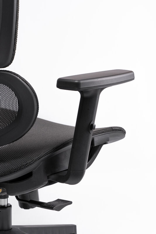 Эргономичное офисное кресло для руководителя с регулируемой поясничной поддержкой, дышащей сетчатой спинкой и удобным сиденьем для длительной работы